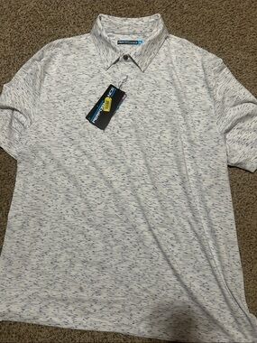 Roundtree & Yorke White Polo with Blue Fleck